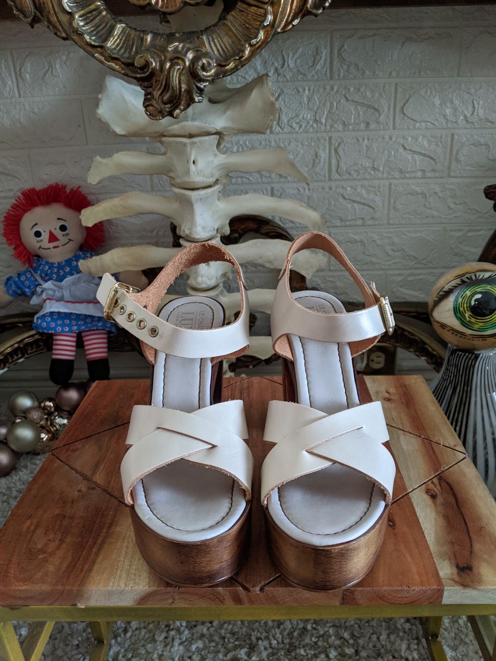Le Chateau White Platform Sandals with Ankle Strap